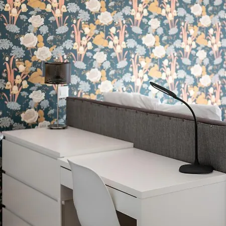 Grande Maison A Deux Pas De La