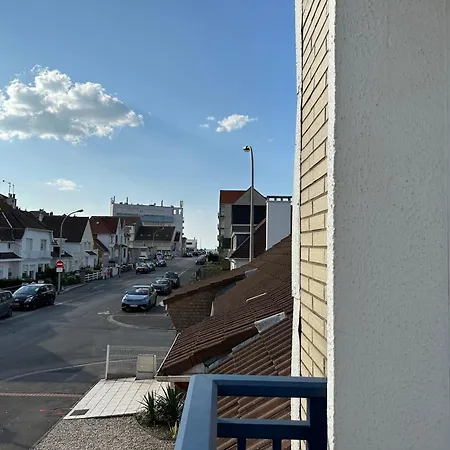 Grande Maison A Deux Pas De La Бре-Дюн