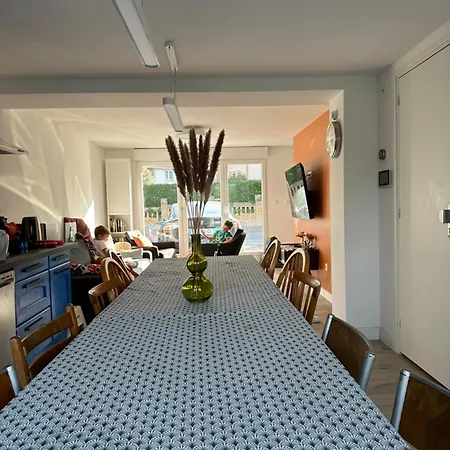 בית נופש Grande Maison A Deux Pas De La