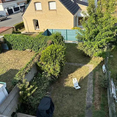 Grande Maison A Deux Pas De La