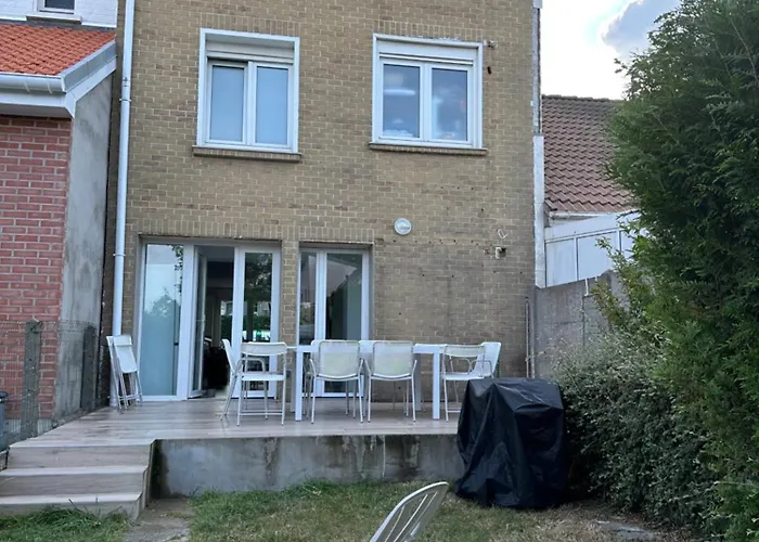 Grande Maison à Deux Pas De La